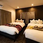84-4, Shiomi 202, Entire Room For Rent